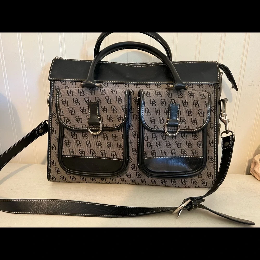vintage dooney & bourke signature leather and canvas satchel logo